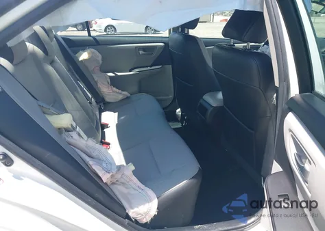 2017 Toyota Camry Se z USA, uszkodzony, nr VIN 4T1BF1FK7HU296155